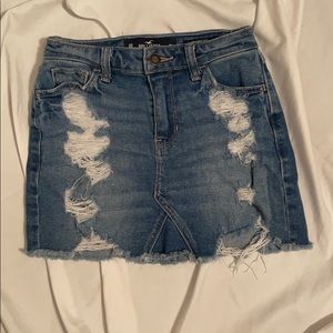 Ripped Hollister Skirt!
